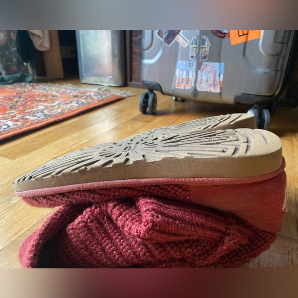 UGG Classic Cardy Knit boots - Picture 9 of 10